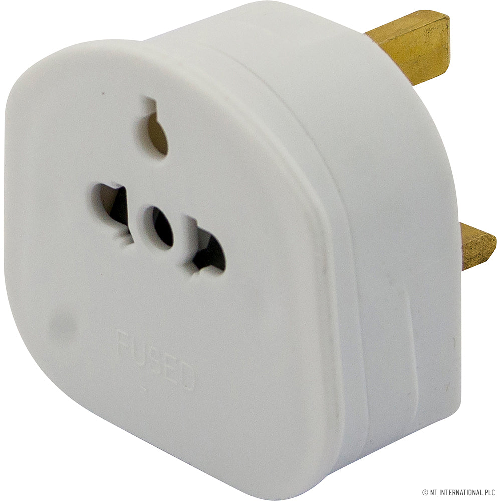 3 Gang / Way Wall Adaptor Socket