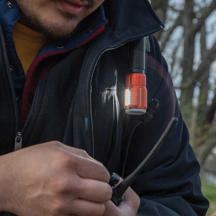 BlackFire Rechargeable Hanging Lantern 500 Lumens Black and orange - BlackFire (image 3)