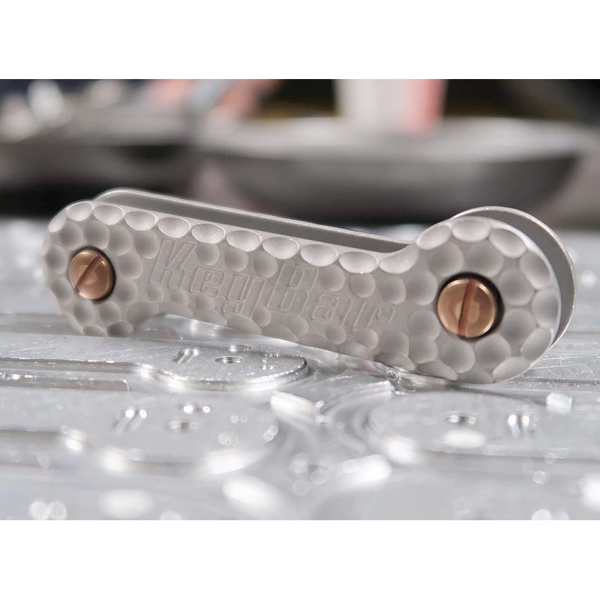 KeyBar Cratered Titanium - KeyBar (image 4)