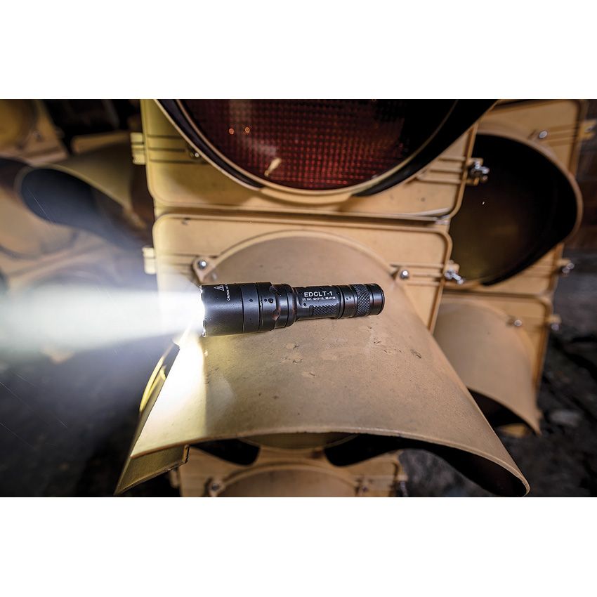 SureFire EDCL1-T Flashlight Black - SureFire (image 3)