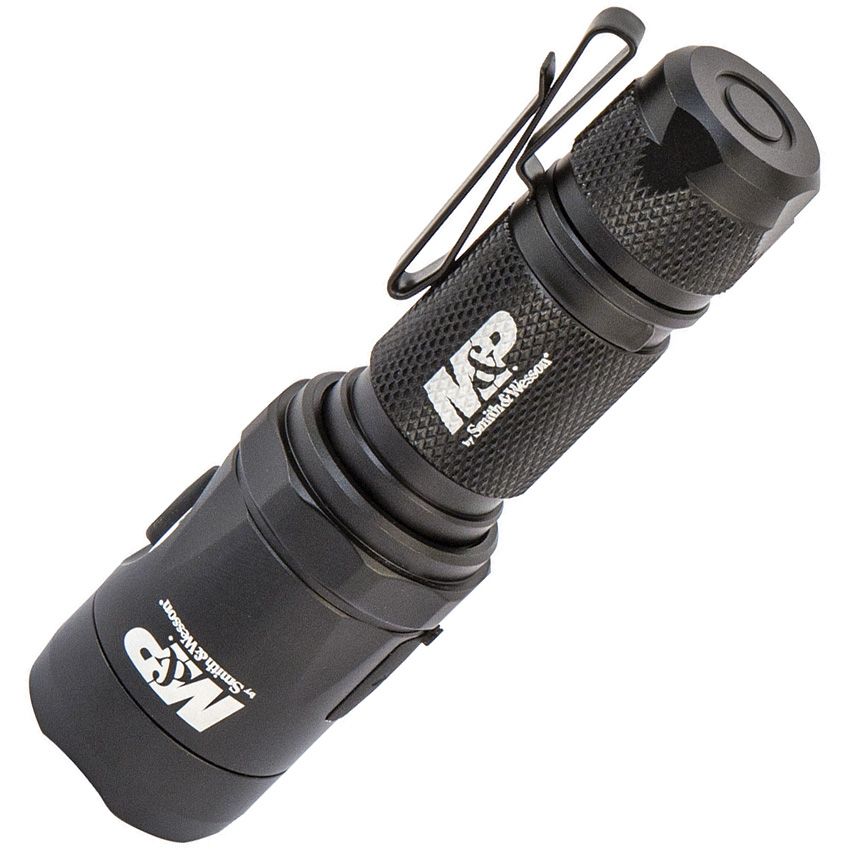 Smith & Wesson Rechargeable LED Torch 1045 Lumens Black - Smith & Wesson (image 3)