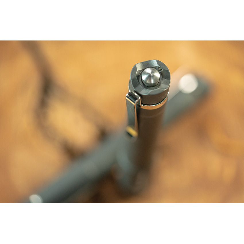 Smith & Wesson Elite Flashlight Gray - Smith & Wesson (image 3)