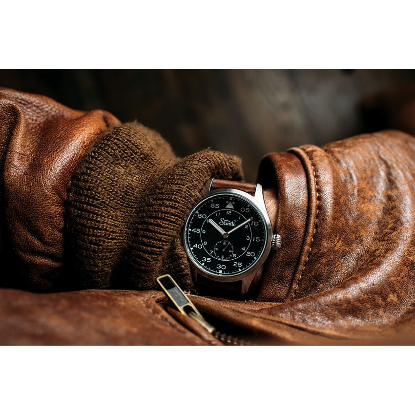 Time Concepts Lightweight Outdoor Watch Black dial, Brown strap - Time Concepts (image 5)