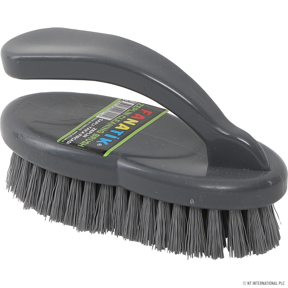 Zeplin Cleaning Brush With Handle